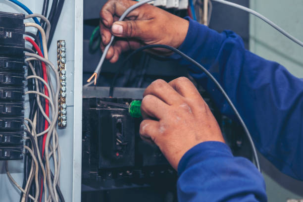 Best Affordable Emergency Electrician  in The Homesteads, TX